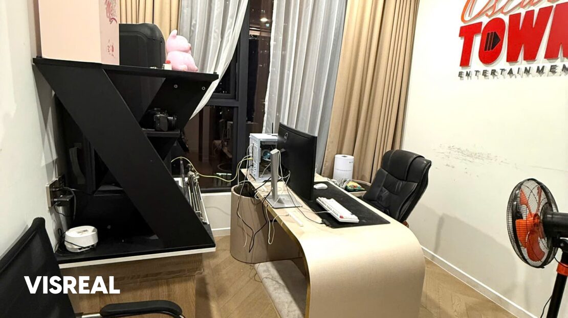 Second bedroom set up as a home office, 2-bedroom rental in Lumiere Riverside